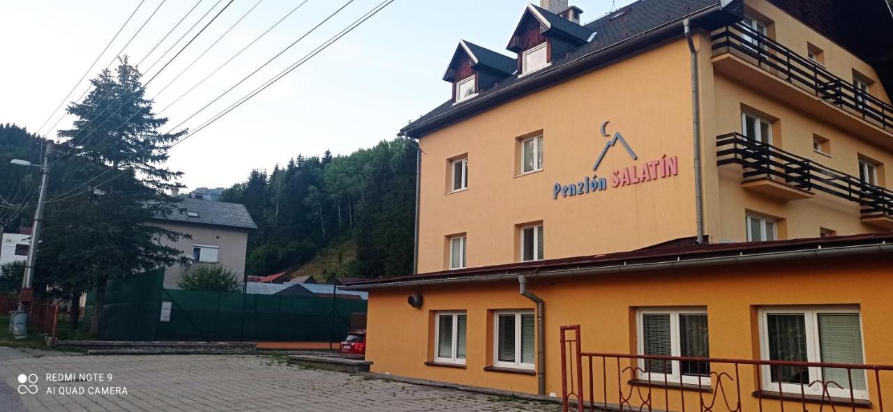 Salatin Hotel Ruzomberok Exterior photo